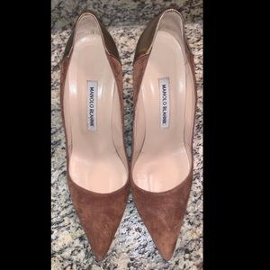 Manolo Blahnik Camel Brown/Gold Suede Shoes